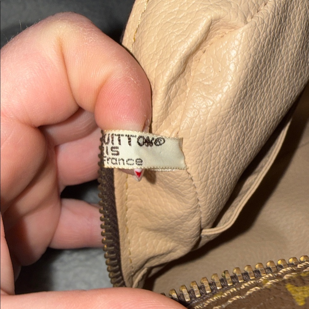 Louis Vuitton Trousse 28 Pouch - Picture 14 of 16